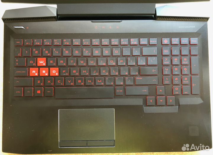 Мощный игровой ноутбук с подсветкой клавиатуры