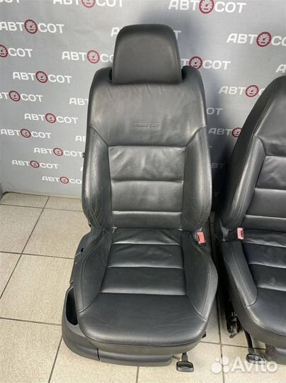 Сиденья к-кт RS Skoda Octavia A5 RS 1Z (2004-2012