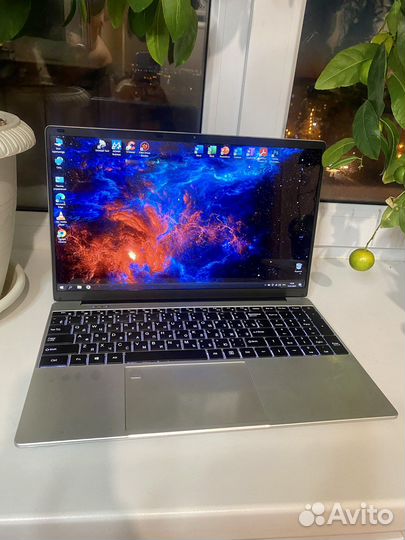 Ноутбук новый в пленках 12+256Гб IPS 15.6