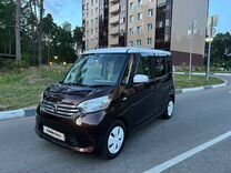 Nissan Dayz Roox 0.7 CVT, 2015, 92 000 км, с пробегом, цена 765 000 руб.