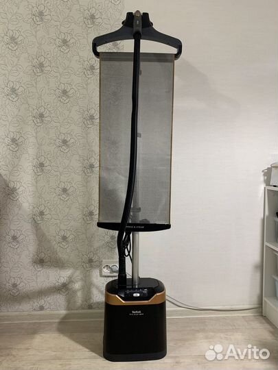 Отпариватель Tefal Pro Style Care IT84060