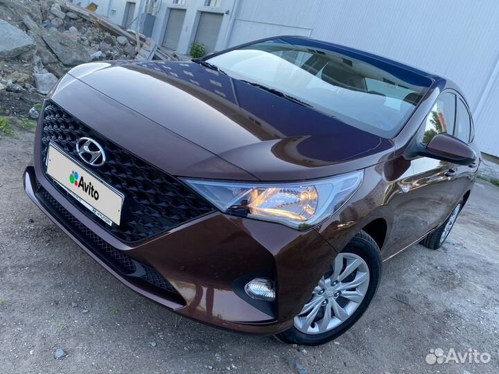 Hyundai Solaris 1.6 AT, 2022, 2 700 км