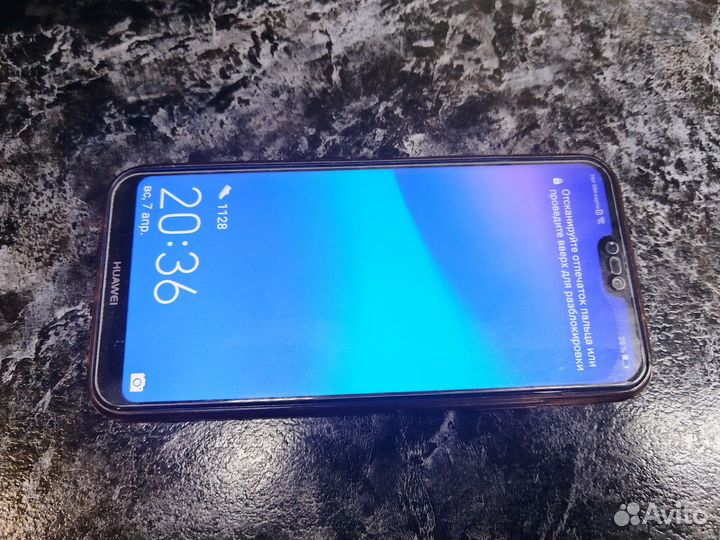 HUAWEI P20 Lite, 4/64 ГБ