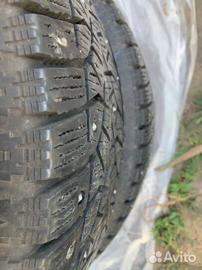 Bridgestone Blizzak Spike-02 195/65 R15 91T