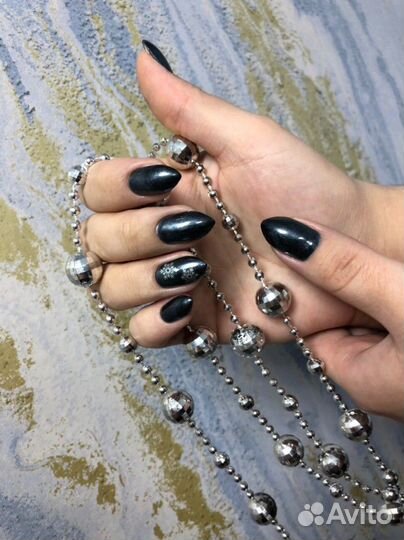 Маникюр, педикюр, гель-лак, дизайн