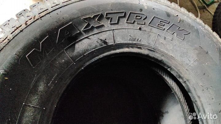 Maxtrek Trek M7 245/75 R16