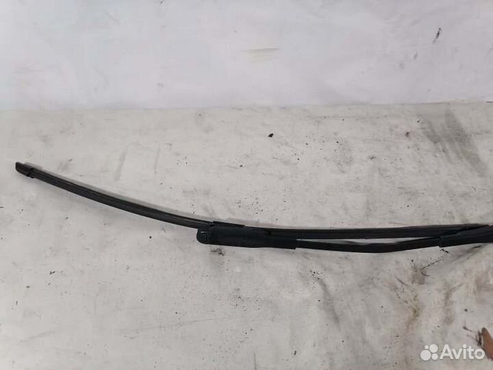 Поводок стеклоочистителя передний левый Bmw