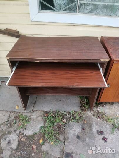 Компьютерный стол