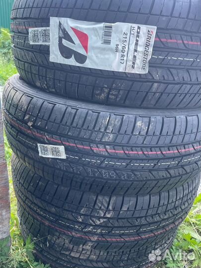 Bridgestone Dueler H/T 843 215/60 R17 96H
