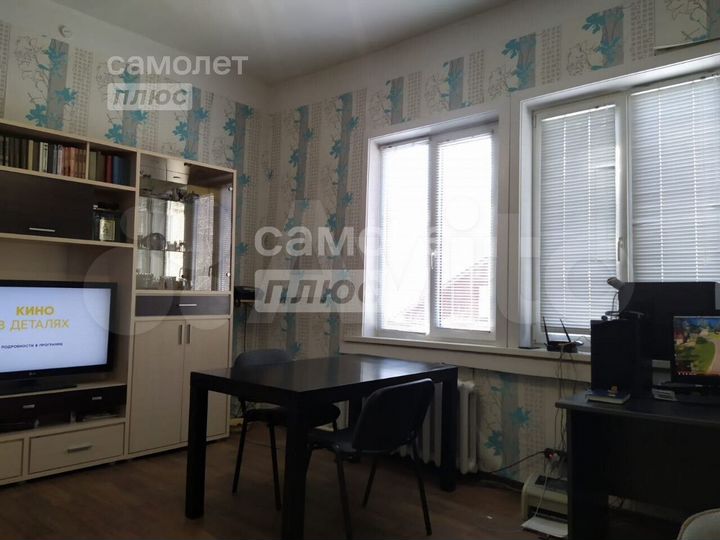 4-к. квартира, 77,1 м², 2/2 эт.