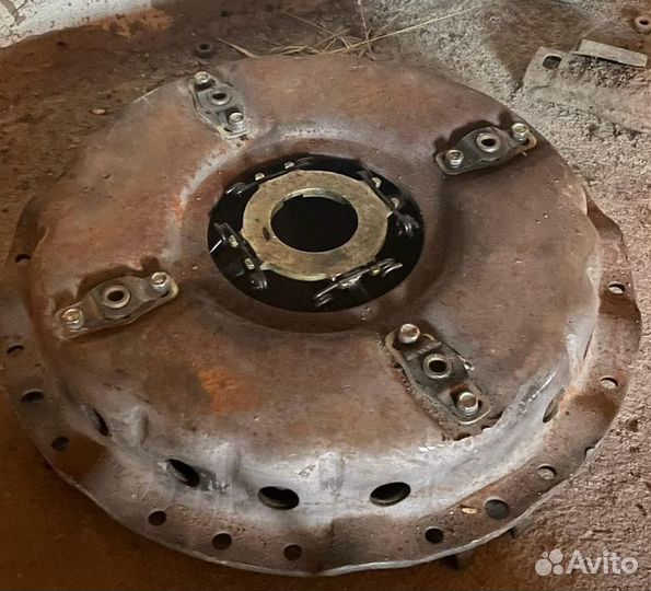 Диск нажимной сцепления, корзина 238-1601090-Г3