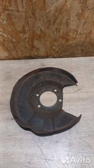 Пыльник тормозного диска задний Volvo V50