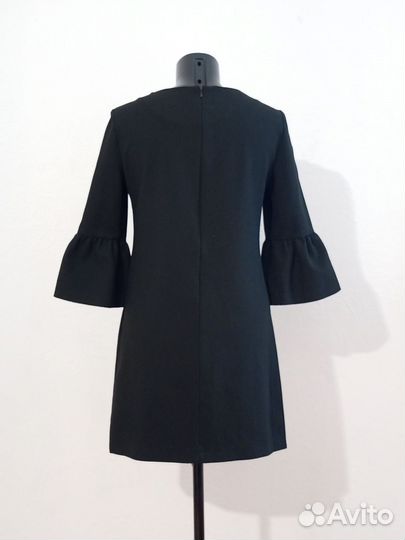 Новое чёрное платье с пышными рукавами Zara