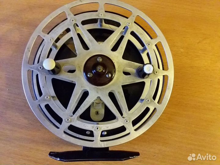 Катушка невская СССР для спиннинга