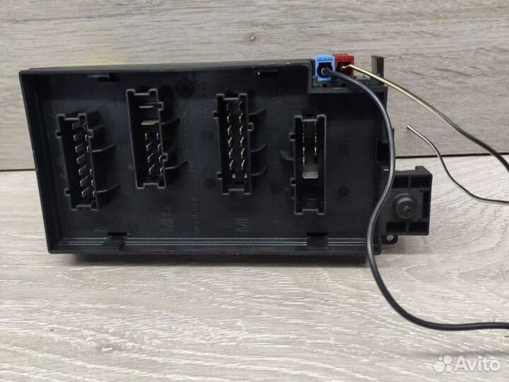 Блок реле предохранителей Mercedes M W164