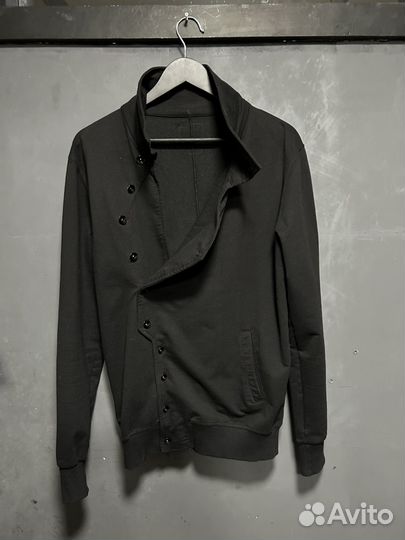 Авангардный кардиган как julius