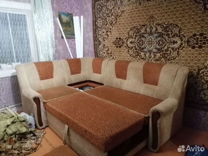 Угловой диван