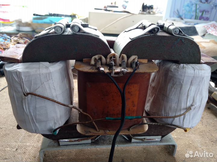 Трансформатор понижающий 220V-100V 1 кВт