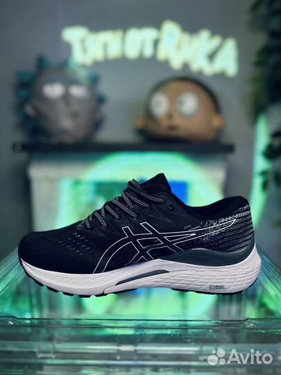 Кроссовки беговые Asics gel-kayano 28 серо-белые