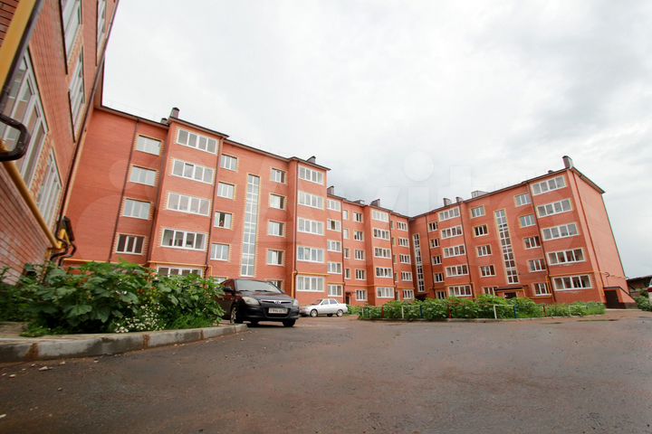 3-к. квартира, 74,2 м², 3/5 эт.