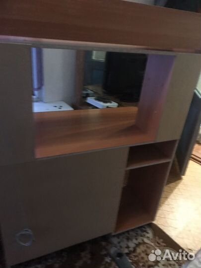 Компьютерный стол