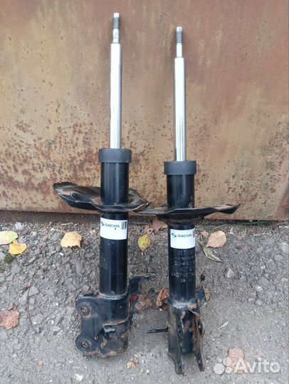 Амортизаторы передние