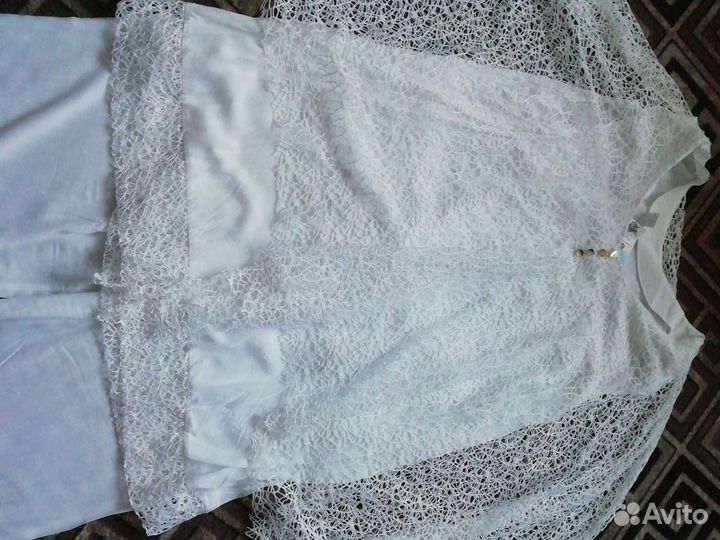 Брючные костюмы