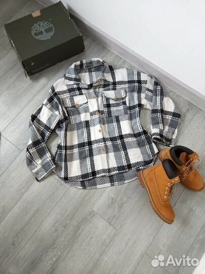 Женская одежда