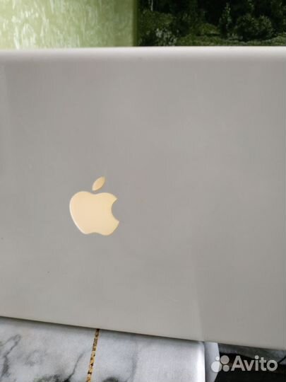 Apple macbook A1181