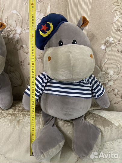 Игрушка бегемот