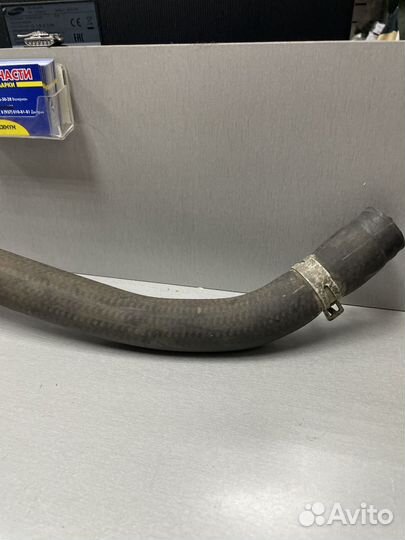 321121101j шланг охлаждения верхний audi 80 A100