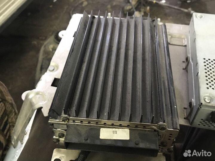 Audi A8 d3 усилитель музыки Bose