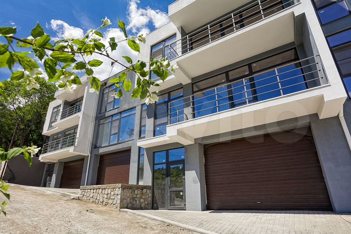 Таунхаус 165 м² на участке 1,5 сот.