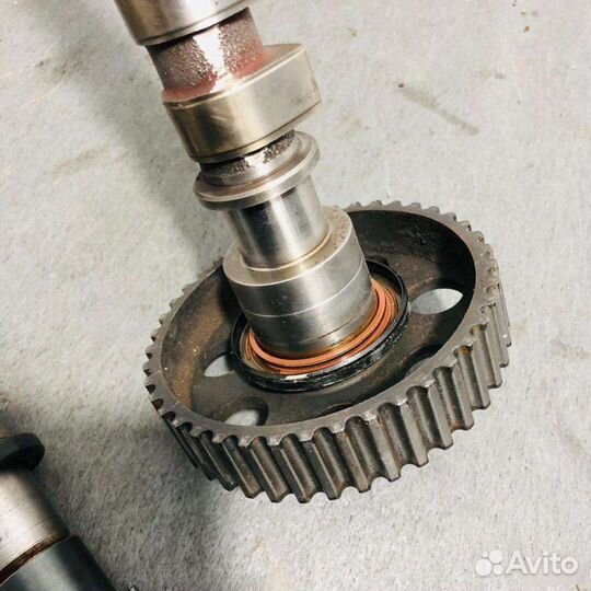 Распредвал Volvo S60