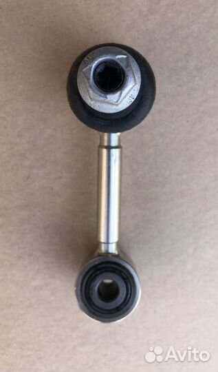 Тяга стабилизатора задняя VAG