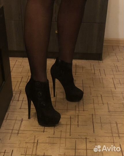 Nando muzi ботильоны