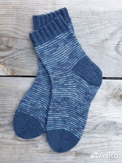 Носки вязаные женские, ручная работа