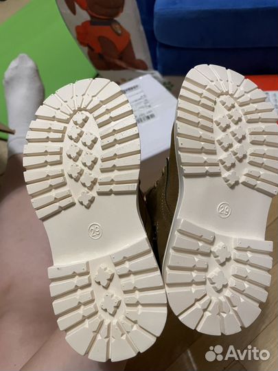 Ботинки демисезонныедля мальчика 29 размер