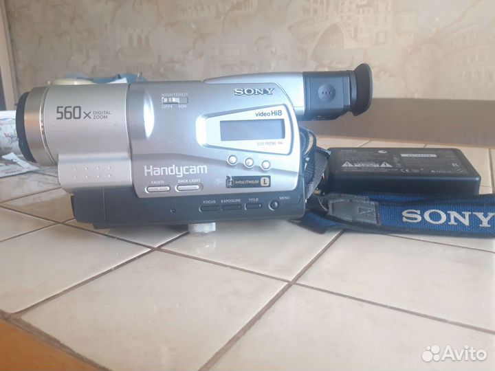 Видеокамера sony Handycam video Hi8
