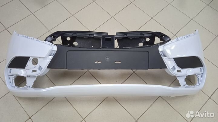 Бампер передний LADA X-rey в цвет