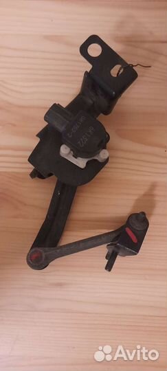 Датчик наклона корректора фар Субару