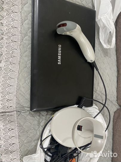 Ноутбук с программой 1с+скан