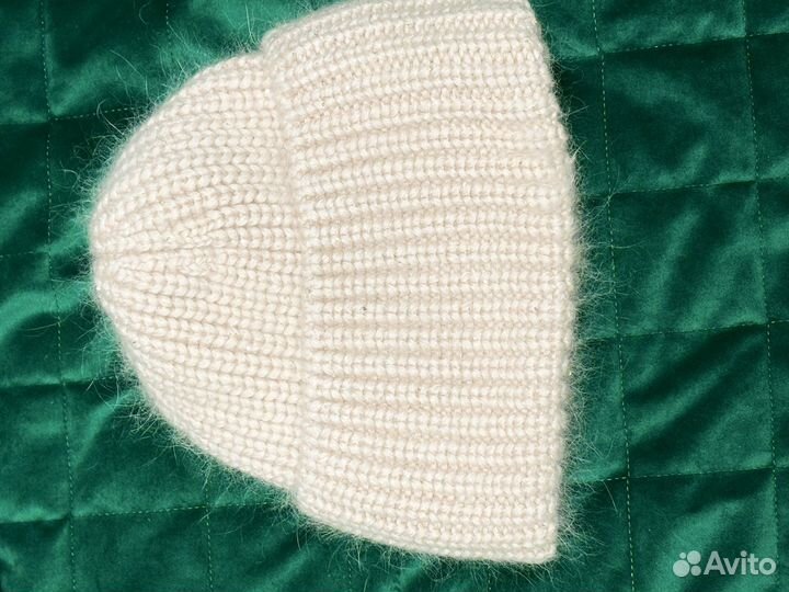Шапка женская вязаная