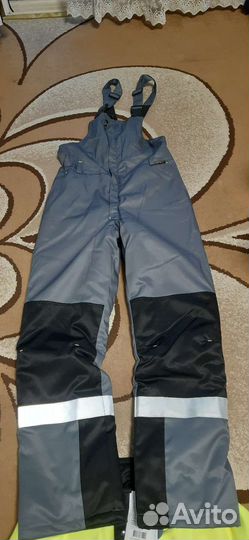 Защитный костюм