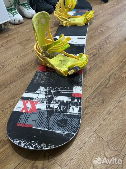 Сроуборд Volkl с креплениями (159)