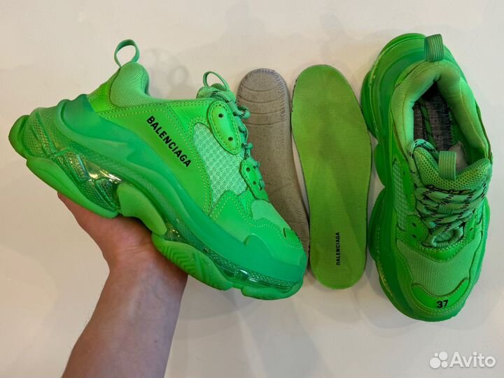 Balenciaga triple s оригинал