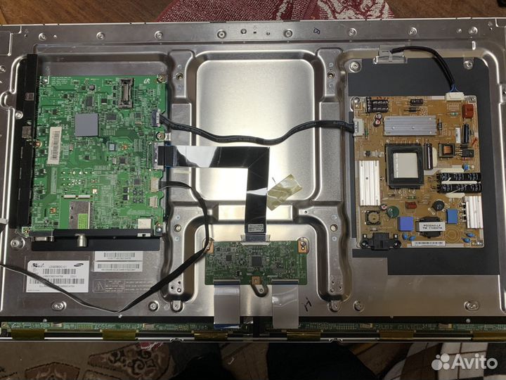 Разбор Samsung ue32d5000pw