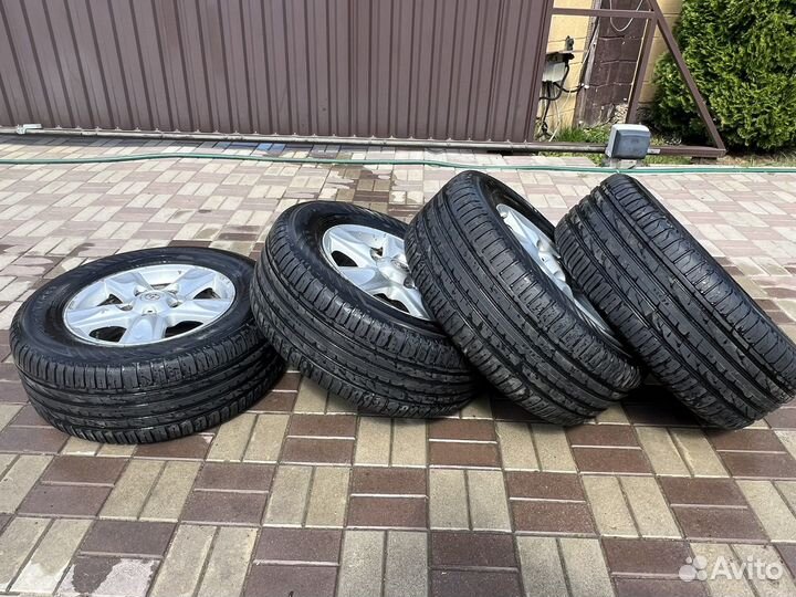 Комплект летних колес R18 4шт тойота LC200