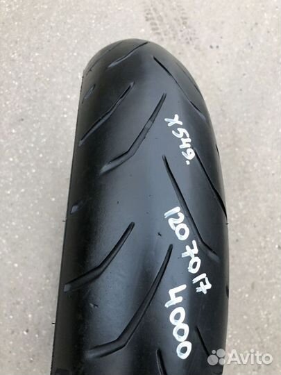 120/70 R17 bridgestone battlax hypersport s20 549x