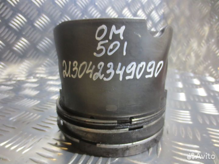 Поршень Mercedes-Benz 130L118